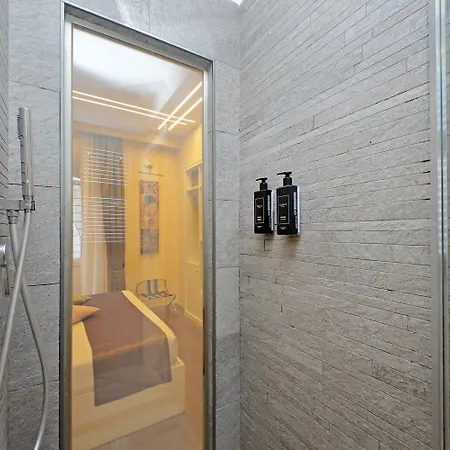 Malandra Bed & Breakfast 4*