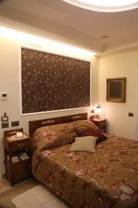 Oda ve Kahvaltı Malandra 4*